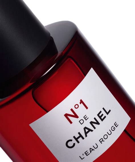 CHANEL Lichaamsspray N°1 DE CHANEL L'EAU ROUGE